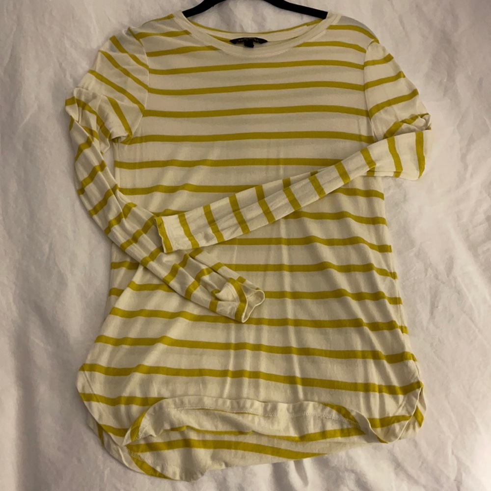 Banana republic tee